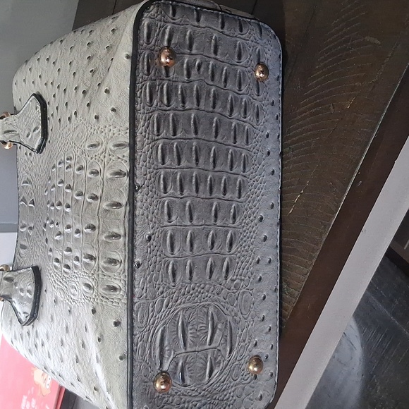 🩶Crocodile-Embossed Handbag - Picture 3 of 5